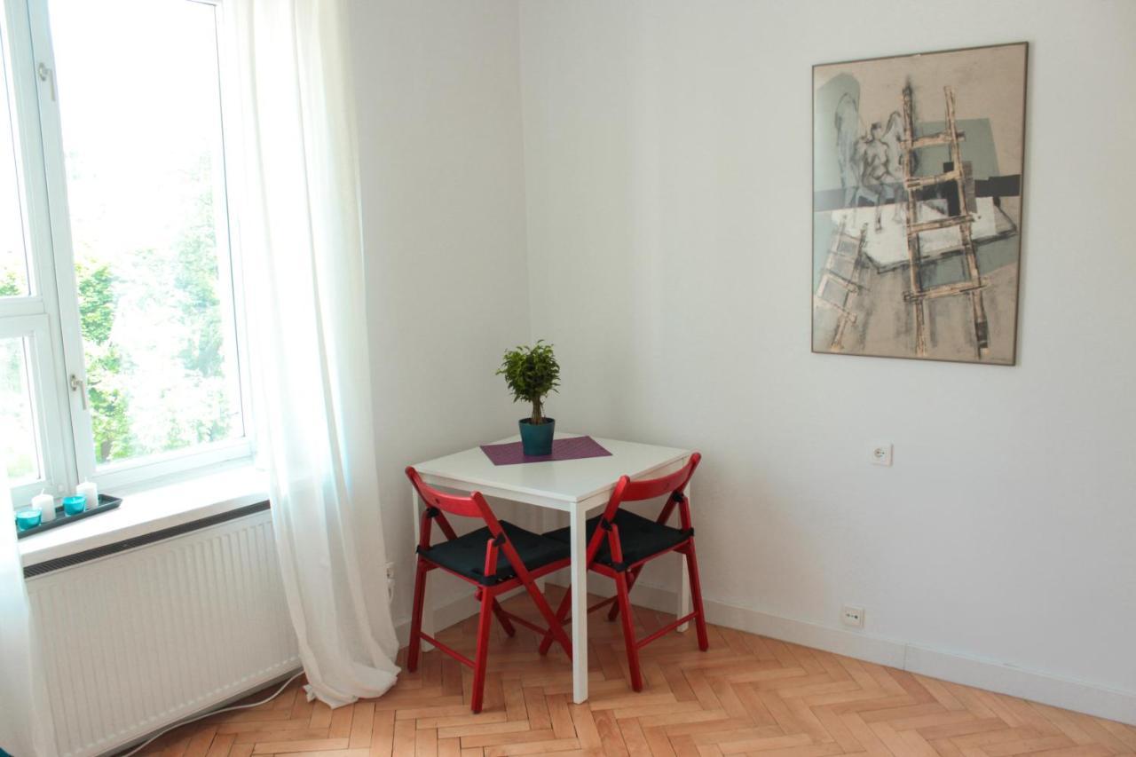 Art Modern Old City Apartment Varşovia Exterior foto